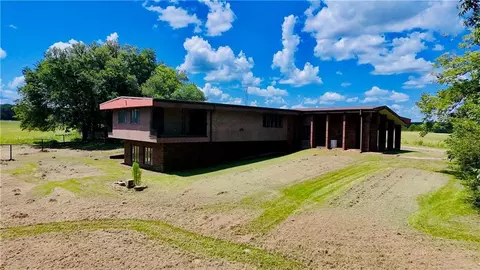 Exterior - 260 Joiner Loop, Pollock, LA 71467 photo 2 of 11