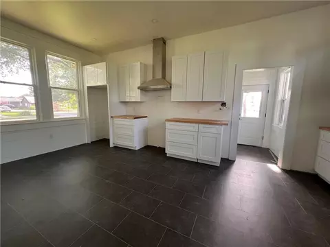 Kitchen - 305 E 2nd St, Thibodaux, LA 70301 photo 2 of 2