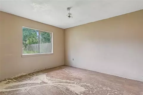 Bedroom - 224 S Queens Dr, Slidell, LA 70458 photo 3 of 3