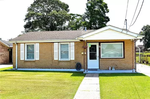 73 Creagan Ave, Gretna, LA 70053