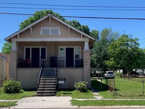 805 07 Whitney Ave, New Orleans, LA 70114