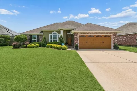 113 Tammy Dr, Laplace, LA 70068