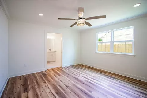 Bedroom - 104 Bocage Dr, Luling, LA 70070 photo 1 of 6