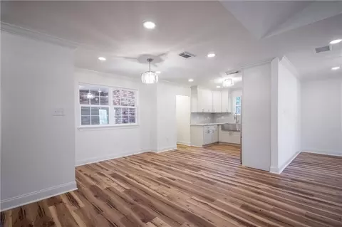 Living - 104 Bocage Dr, Luling, LA 70070 photo 1 of 8