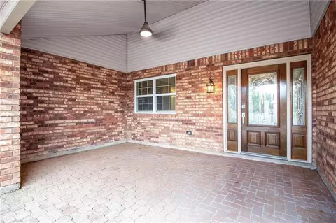 Exterior - 104 Bocage Dr, Luling, LA 70070 photo 3 of 3