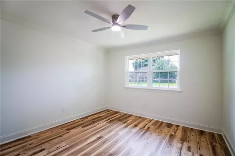 Bedroom - 104 Bocage Dr, Luling, LA 70070 photo 6 of 6