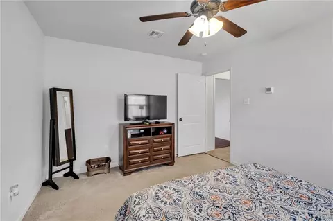 Bedroom - 206 Ashton Oaks Ln, Luling, LA 70070 photo 2 of 4
