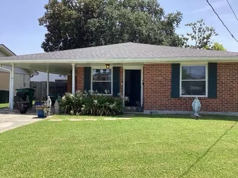 5009 Burke Dr, Metairie, LA 70003