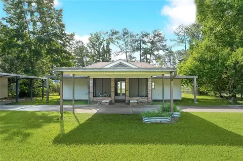 25659 W Beech St, Lacombe, LA 70445