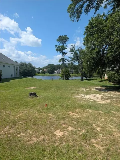 244 Bald Eagle Dr, Abita Springs, LA 70420