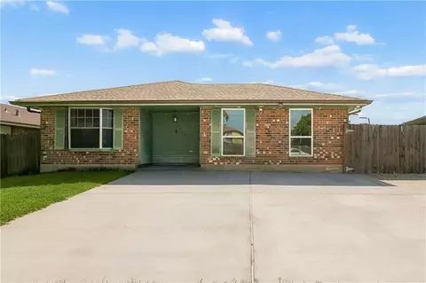 5219 Beaucaire St, New Orleans, LA 70129