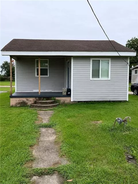 529 Wilson Rd, Marrero, LA 70072