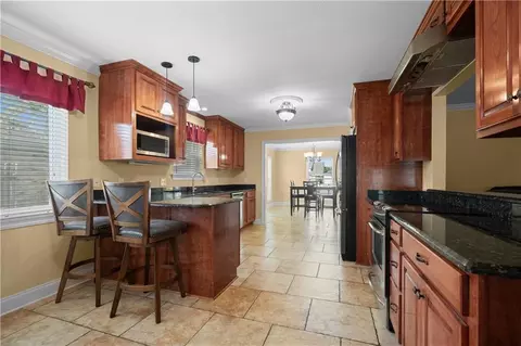 Kitchen - 17 Everglades St, Kenner, LA 70065 photo 1 of 4