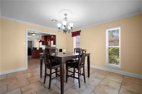 Dining - 17 Everglades St, Kenner, LA 70065 photo 1 of 3