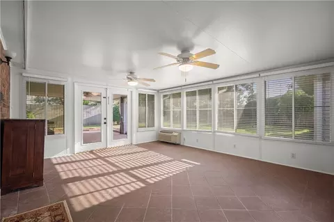 Exterior - 17 Everglades St, Kenner, LA 70065 photo 4 of 12