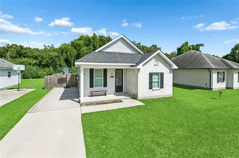 3009 Munster Blvd, Meraux, LA 70075