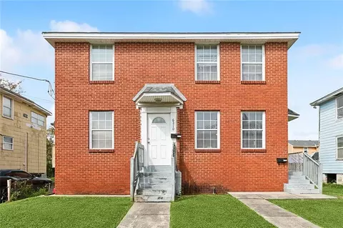 6210-6212 Waldo Dr, New Orleans, LA 70122