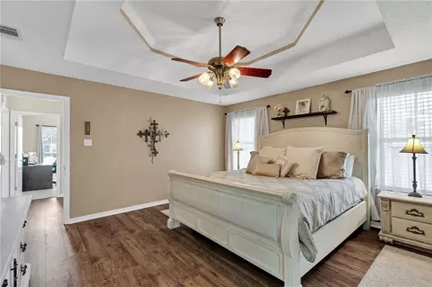Bedroom - 106 Dogwood Dr, Luling, LA 70070 photo 1 of 9