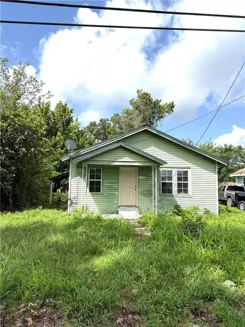 110 N Sycamore St, Bunkie, LA 71322
