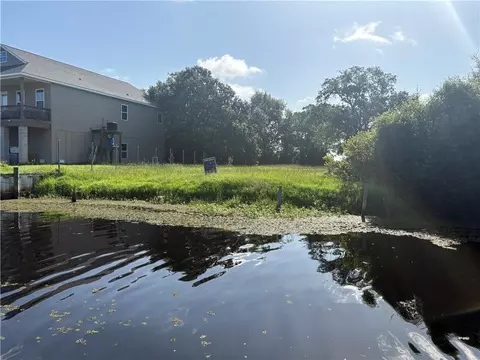 58577 Elenore Dr, Lacombe, LA 70445