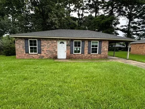 17325 Ashton Ave, Greenwell Springs, LA 70739