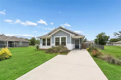 42223 Southern Pines Blvd, Ponchatoula, LA 70454