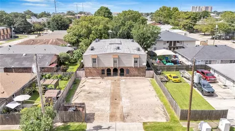 213 Rosebud St, Metairie, LA 70005