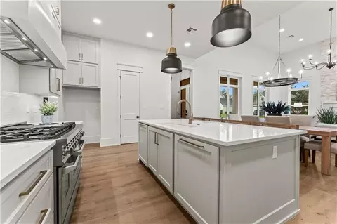 Kitchen - 1172 Delta Ln, Covington, LA 70433 photo 5 of 6