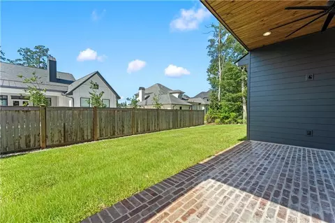 Exterior - 1172 Delta Ln, Covington, LA 70433 photo 4 of 6