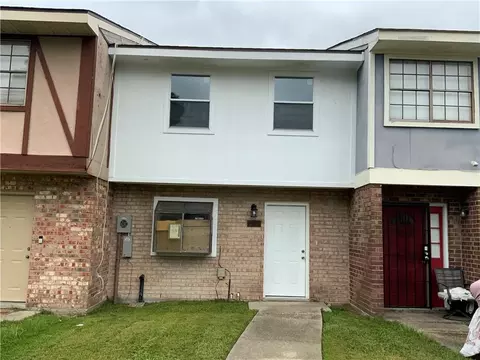 5692 Tullis Dr, New Orleans, LA 70131