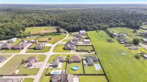 View/Area - 2927 Kiwi Ave, Gray, LA 70359 photo 4 of 7