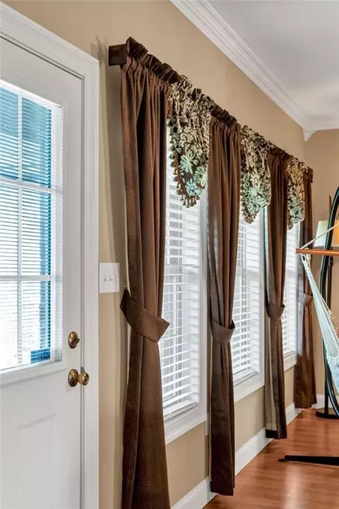 Entry Way - 2927 Kiwi Ave, Gray, LA 70359 photo 4 of 6