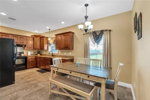 Dining - 2927 Kiwi Ave, Gray, LA 70359 photo 1 of 2