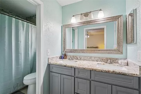 Bath - 211 William Dr, Slidell, LA 70458 photo 2 of 2