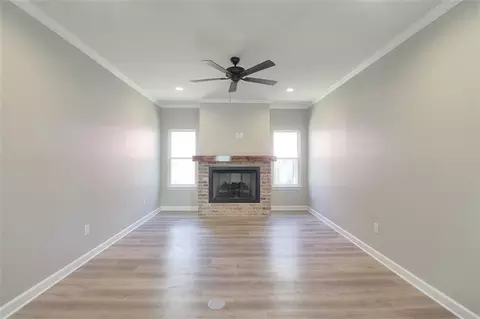 Living - 166 Daisy St, Biloxi, MS 39531 photo 1 of 1