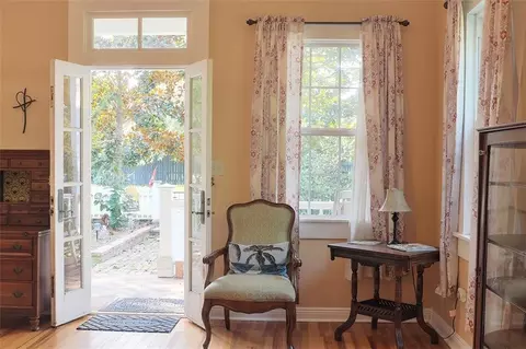 Entry Way - 535 E 2nd St, Pass Christian, MS 39571 photo 2 of 2
