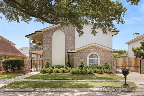 4800 Marseilles Pl, Metairie, LA 70002