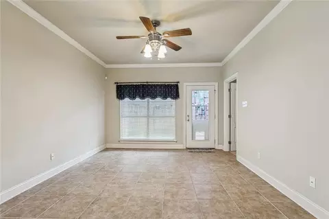 Living - 208 Emerald Oaks Dr, Covington, LA 70433 photo 2 of 3