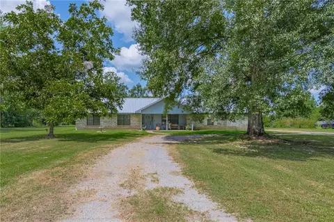 39463 Lees Landing Rd, Ponchatoula, LA 70454