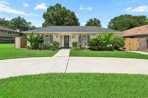 4508 Barnett St, Metairie, LA 70006