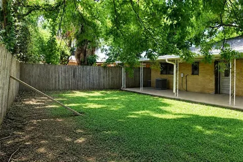 Exterior - 6149 Singleton Dr, Marrero, LA 70072 photo 4 of 9
