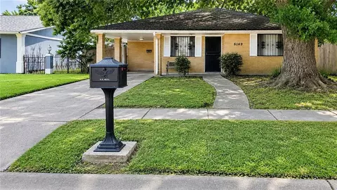 6149 Singleton Dr, Marrero, LA 70072