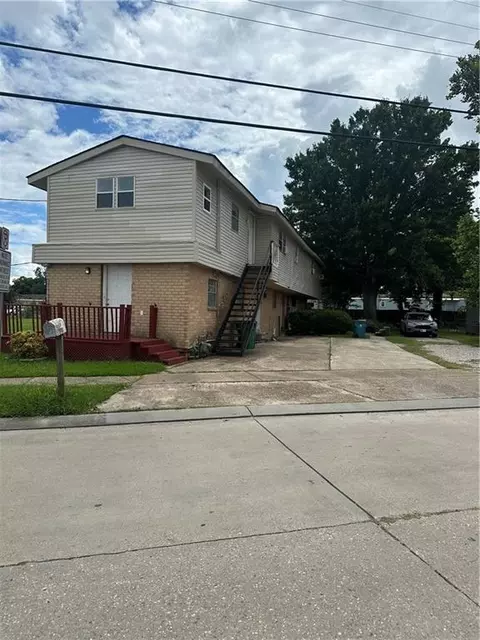 7414 16 Mistletoe St, Metairie, LA 70003