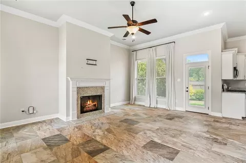 Living - 869 Capistrano Ct, Covington, LA 70433 photo 2 of 5