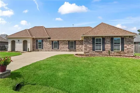 Exterior - 869 Capistrano Ct, Covington, LA 70433 photo 7 of 7