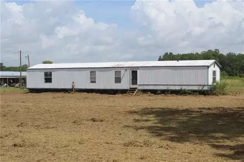 255 English Rd, Plaucheville, LA 71362