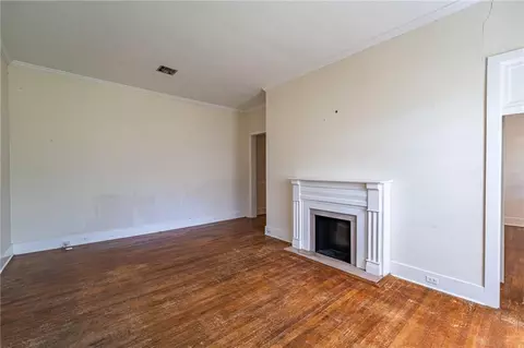 Living - 614 E Independence St, Covington, LA 70433 photo 4 of 4