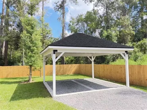 Exterior - 1016 W 19th Ave, Covington, LA 70433 photo 7 of 8