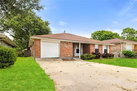 3317 Academy Dr, Metairie, LA 70003