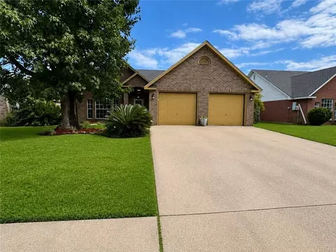 59 Shearwater Dr, Laplace, LA 70068